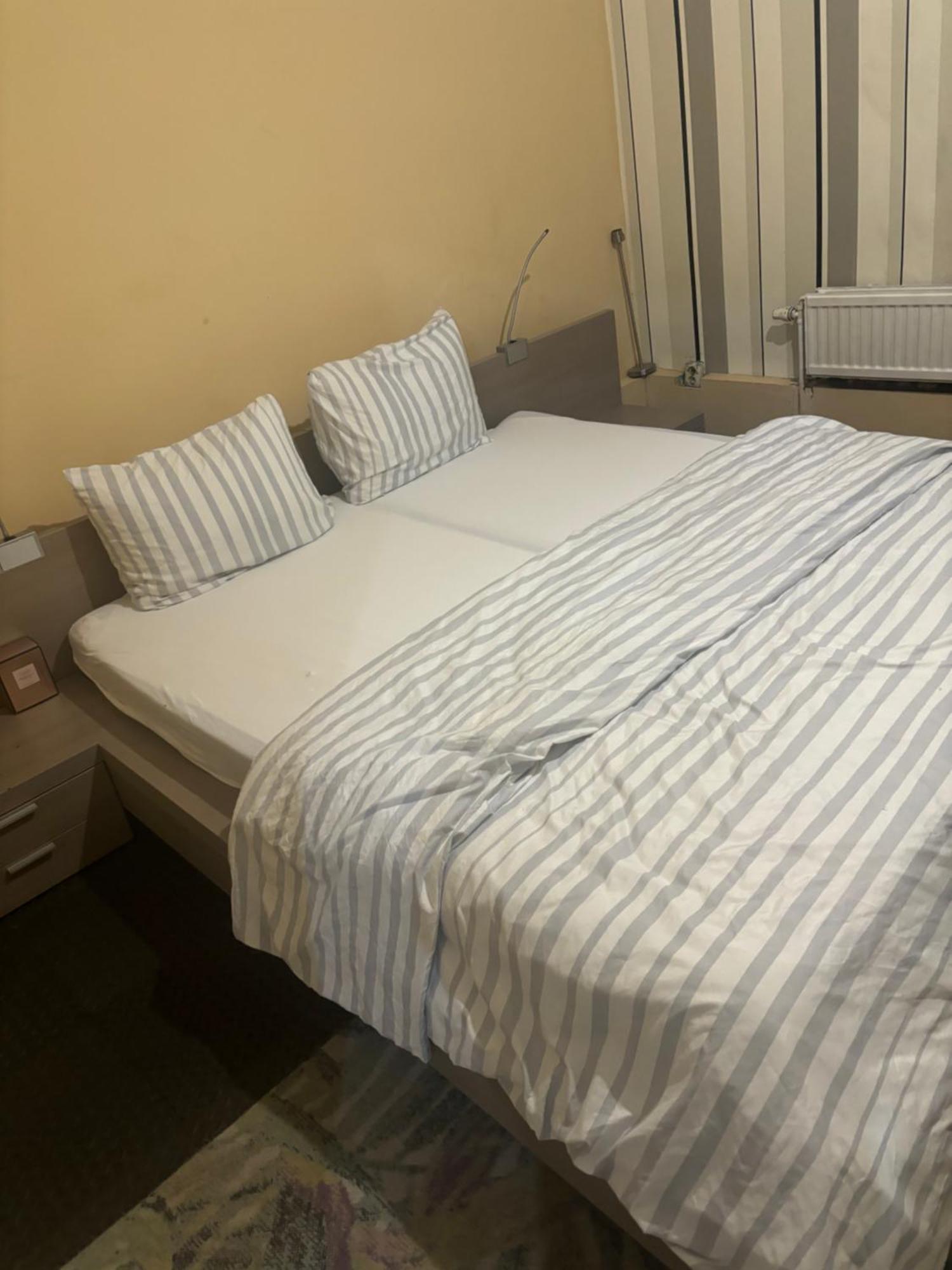 Apartment For Rent Brussel Bagian luar foto